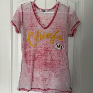 Touch Kansas City Chiefs Women’s Burnout V Neck Tee size Medium.